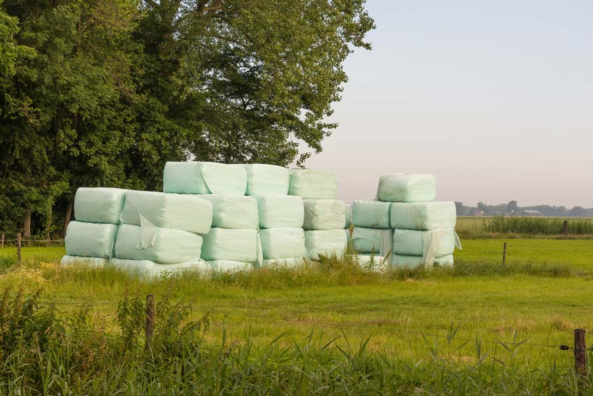 Image of Small bale wrapping, prevent waste on smaller farms